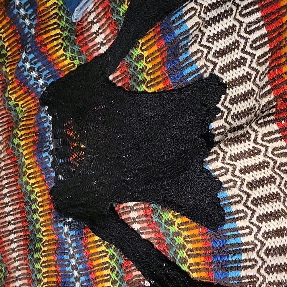 The Limited Black Longsleeve (handknit)